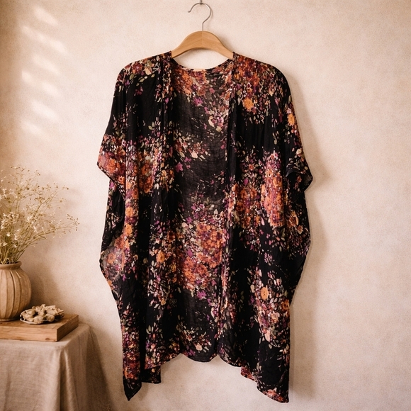 lovestitch Other - Lovestitch Floral Kimono One Size Cover Up Flowy Boho